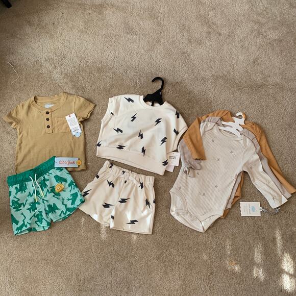 Baby Boy Clothes Size 12 Months All New With Tags Bday Gift - Picture 1 of 9